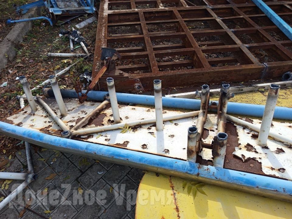 "Новые в полном порядке": в донецком парке Щербакова сгорел один из старых аттракционов "Новые в полном порядке": в донецком парке Щербакова сгорел один из старых аттракционов