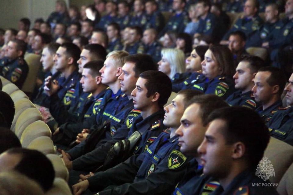 «Звезда надежды»: Музыкальная группа МЧС России по ДНР отметила свой 10-летний юбилей «Звезда надежды»: Музыкальная группа МЧС России по ДНР отметила свой 10-летний юбилей