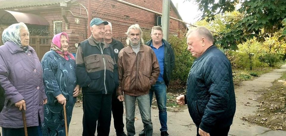 Наталья Бегуненко: По поручению Главы ДНР Дениса Пушилина в Петровском районе продолжаются встречи с населением Наталья Бегуненко: По поручению Главы ДНР Дениса Пушилина в Петровском районе продолжаются встречи с населением
