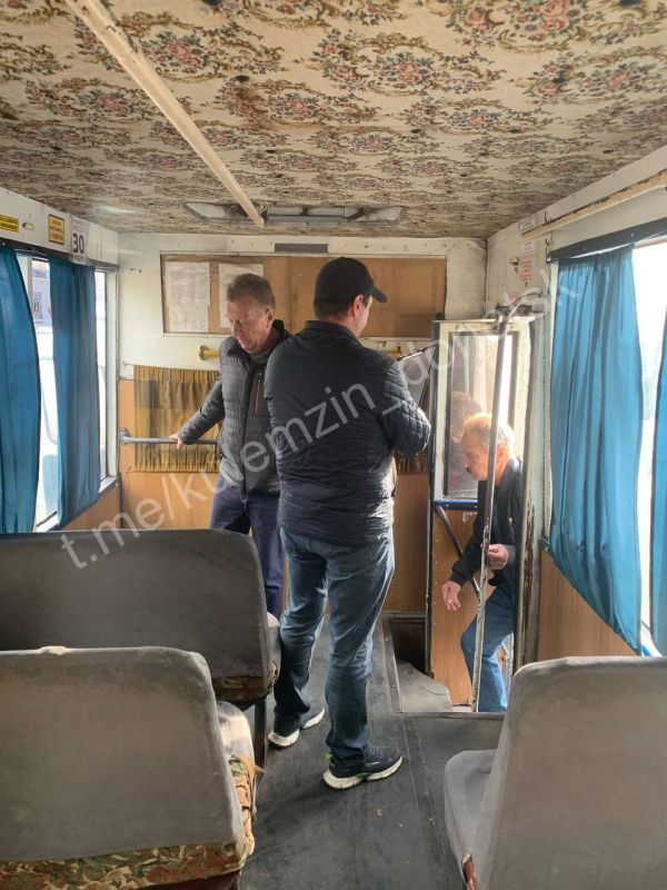 Алексей Кулемзин: По поручению Главы ДНР Дениса Пушилина сотрудники администрации городского округа Донецк совместно со специалистами предприятия «Донэлектроавтотранс» продолжают выполнять мониторинг состояния пассажирского... Алексей Кулемзин: По поручению Главы ДНР Дениса Пушилина сотрудники администрации городского округа Донецк совместно со специалистами предприятия «Донэлектроавтотранс» продолжают выполнять мониторинг состояния пассажирского...