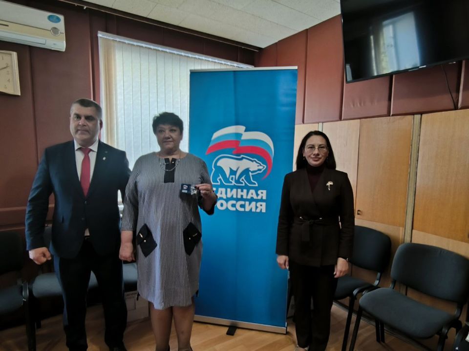 Встречи с трудовыми коллективами в Ленинском районе города Донецка продолжаются Встречи с трудовыми коллективами в Ленинском районе города Донецка продолжаются