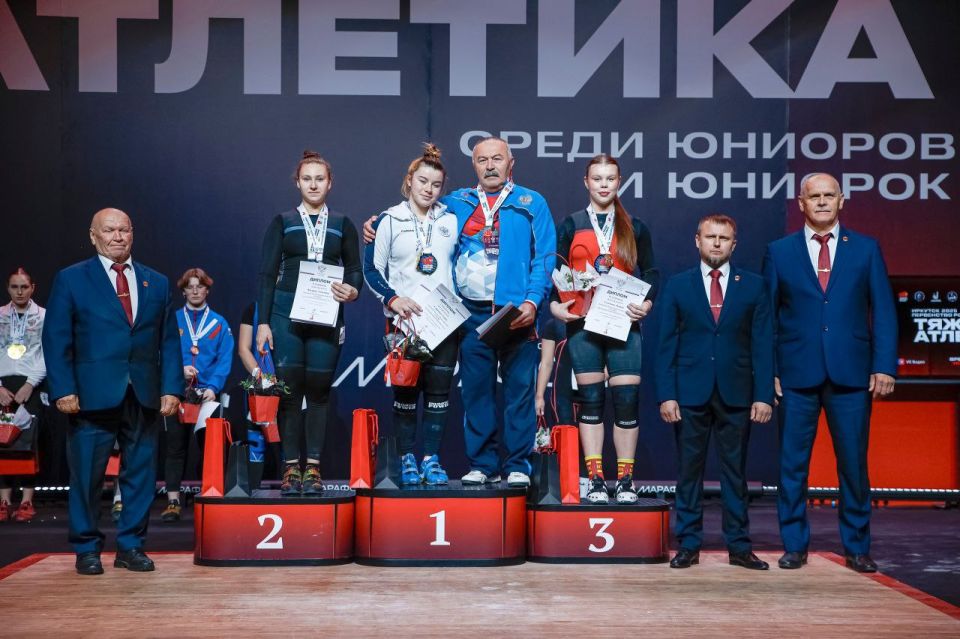 Два серебра из Иркутска едут в Зугрэс! Два серебра из Иркутска едут в Зугрэс!