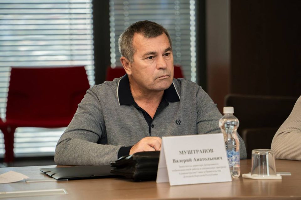 Лариса Толстыкина: Сегодня состоялось первое заседание Межведомственного координационного совета по подготовке граждан к военной службе и военно-патриотическому воспитанию в ДНР Лариса Толстыкина: Сегодня состоялось первое заседание Межведомственного координационного совета по подготовке граждан к военной службе и военно-патриотическому воспитанию в ДНР