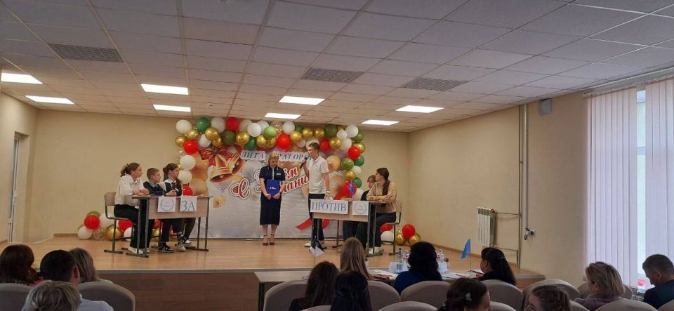 Борис Трима: В Мангушском округе определили лучших ораторов среди школьников Борис Трима: В Мангушском округе определили лучших ораторов среди школьников
