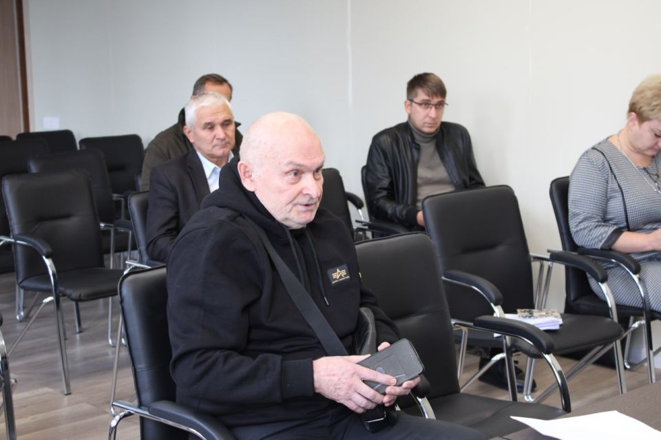 Заместитель главы администрации городского округа Горловка Игорь Горбатов провел прием граждан Заместитель главы администрации городского округа Горловка Игорь Горбатов провел прием граждан
