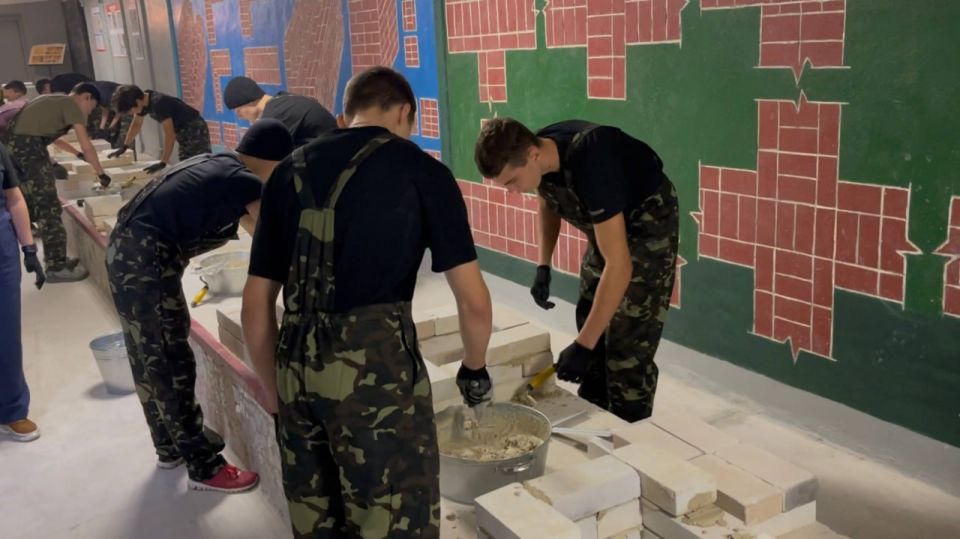 Олег Трофимов: Проект «Моя первая профессия» привлекает старшеклассников интересными перспективами Олег Трофимов: Проект «Моя первая профессия» привлекает старшеклассников интересными перспективами