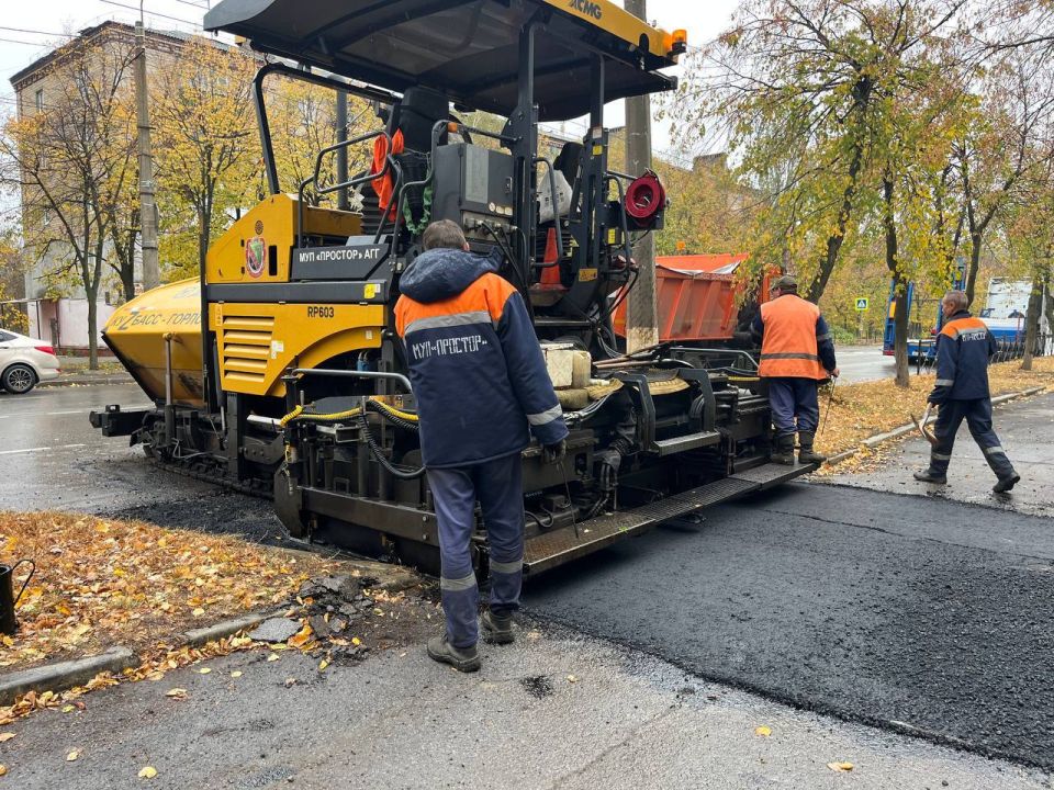 МУП «Простор» ежедневно выполняет все необходимые работы по содержанию городских улиц МУП «Простор» ежедневно выполняет все необходимые работы по содержанию городских улиц