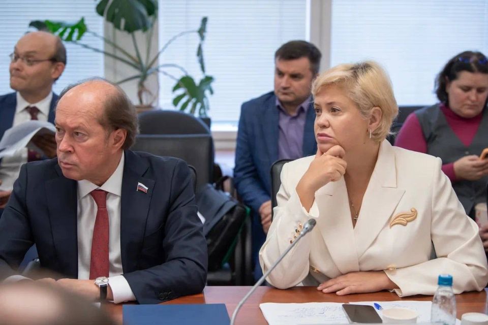 Валерий Фальков выступил на заседании Комитета Госдумы по науке и высшему образованию по вопросу рассмотрения проекта федерального закона «О федеральном бюджете на 2026 год и на плановый период 2027 и 2028 годов» Валерий Фальков выступил на заседании Комитета Госдумы по науке и высшему образованию по вопросу рассмотрения проекта федерального закона «О федеральном бюджете на 2026 год и на плановый период 2027 и 2028 годов»