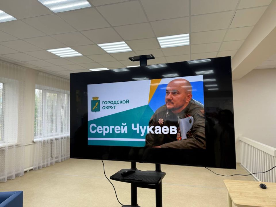 Ветеран СВО провел Урок мужества для юных патриотов в Харцызске Ветеран СВО провел Урок мужества для юных патриотов в Харцызске