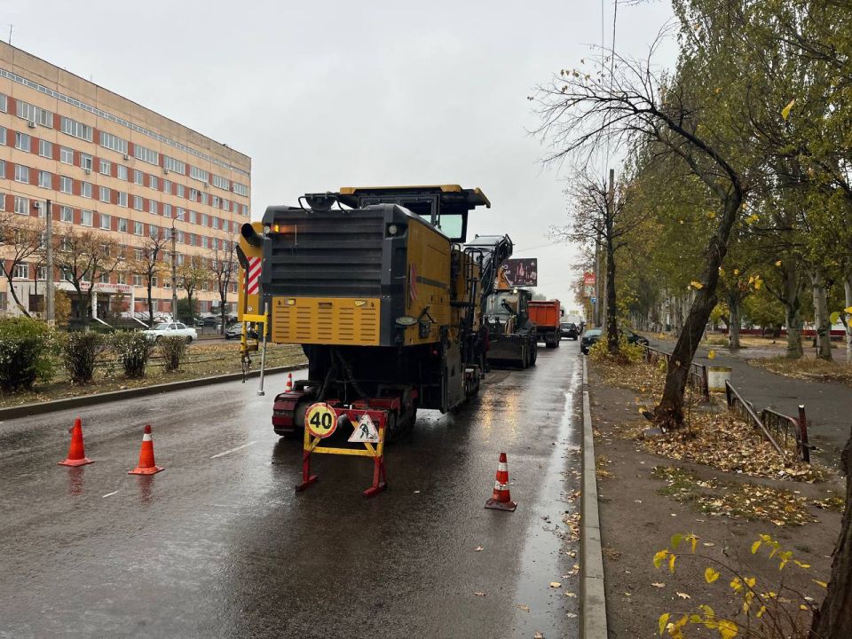 МУП «Простор» ежедневно выполняет все необходимые работы по содержанию городских улиц МУП «Простор» ежедневно выполняет все необходимые работы по содержанию городских улиц