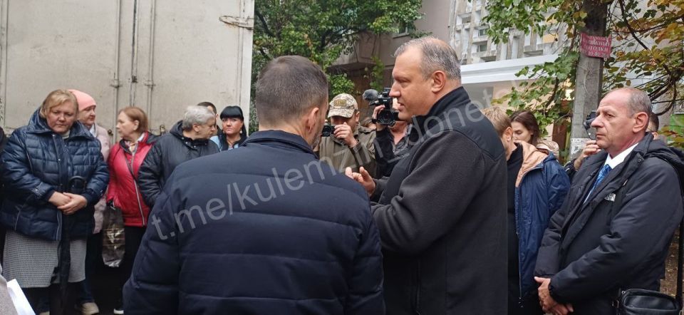 Сегодня встретились с жителями Киевского района Сегодня встретились с жителями Киевского района