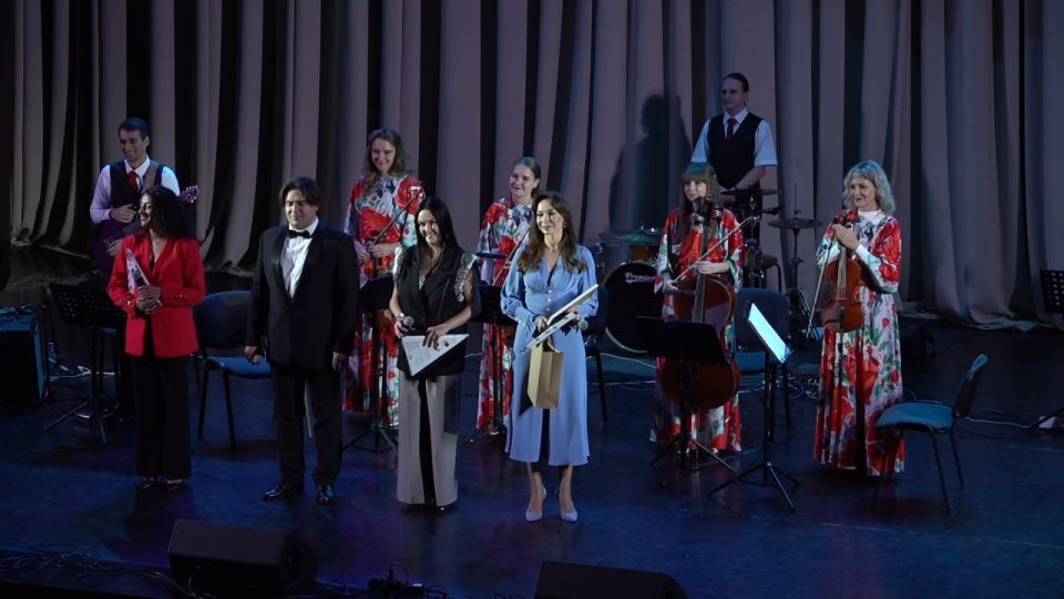 Гастрольный тур «Мы родом из Донбасса» в разгаре Гастрольный тур «Мы родом из Донбасса» в разгаре