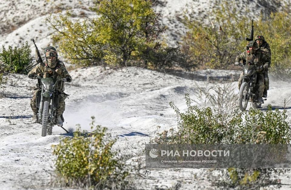 Боевое слаживание штурмовых подразделений группировки войск «Центр» на Покровском (Красноармейском) направлении Боевое слаживание штурмовых подразделений группировки войск «Центр» на Покровском (Красноармейском) направлении