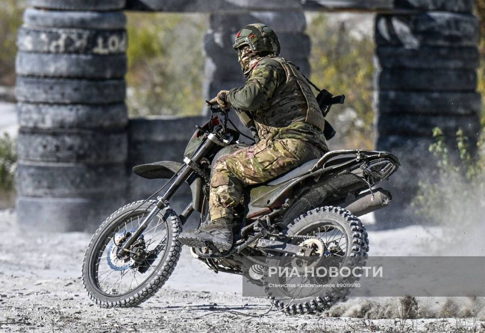 Боевое слаживание штурмовых подразделений группировки войск «Центр» на Покровском (Красноармейском) направлении Боевое слаживание штурмовых подразделений группировки войск «Центр» на Покровском (Красноармейском) направлении