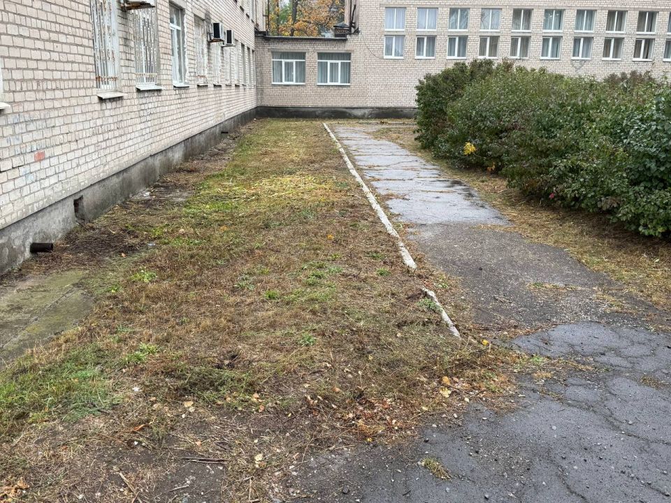 Индивидуальный предприниматель Алексей Боршош продолжает оказывать посильную помощь в ответ на просьбы жителей и принимать активное участие в жизнедеятельности района Индивидуальный предприниматель Алексей Боршош продолжает оказывать посильную помощь в ответ на просьбы жителей и принимать активное участие в жизнедеятельности района