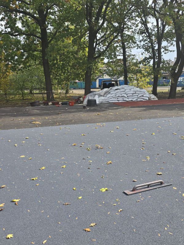 Сергей Юзвинкевич: Проверил ход работ по созданию спортивной площадки в с. Заря в рамках реализации мероприятий по комплексному развитию сельских территорий Сергей Юзвинкевич: Проверил ход работ по созданию спортивной площадки в с. Заря в рамках реализации мероприятий по комплексному развитию сельских территорий