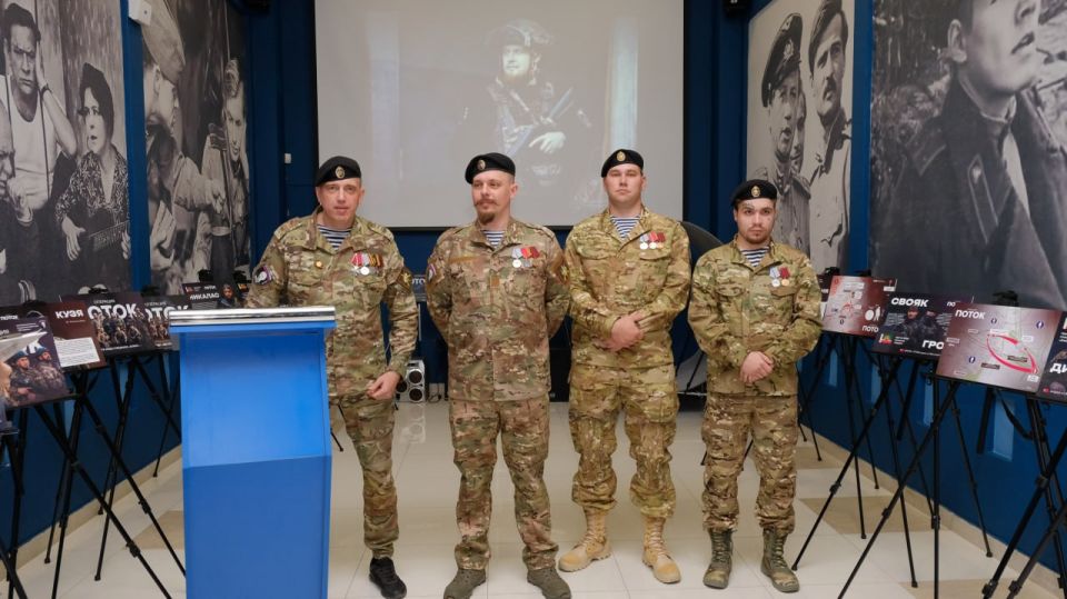 По трубе в Авдеевку, Дзержинск, Суджу: участники подземной операции “Поток” раскрыли детали По трубе в Авдеевку, Дзержинск, Суджу: участники подземной операции “Поток” раскрыли детали