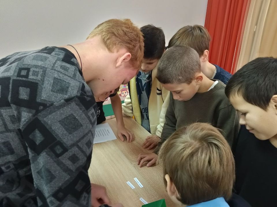 Дискуссия «Зачем нам нужны традиции?» Дискуссия «Зачем нам нужны традиции?»