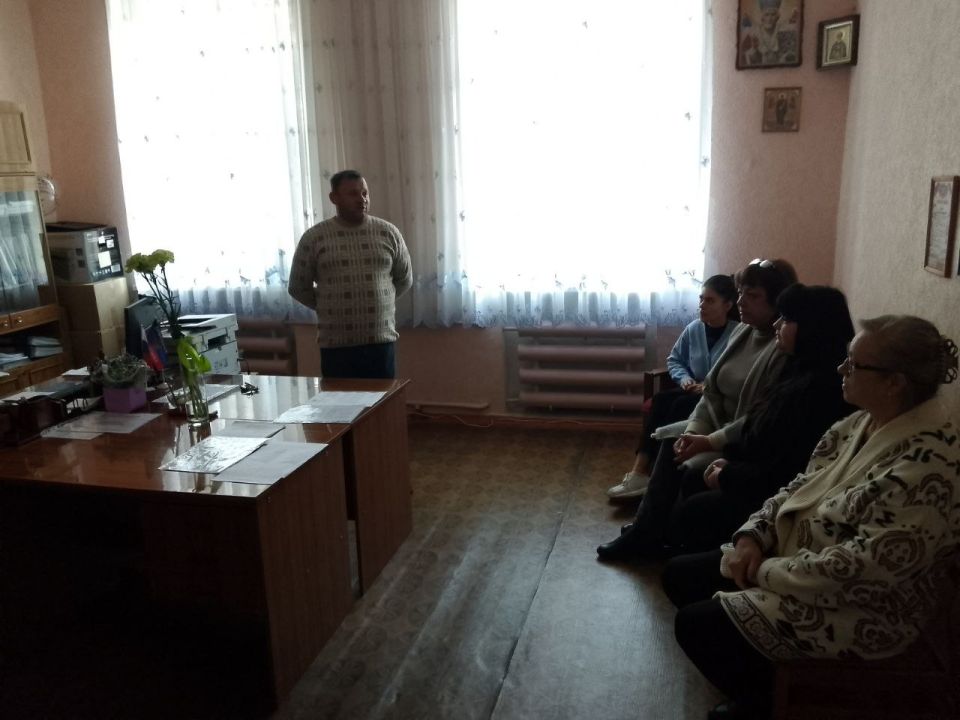 08 октября, по поручению Главы Донецкой Народной Республики, начальник Управления образования Администрации городского округа Харцызск Николай Осипов провел встречу в коллективе ГБОУ "Средняя школа № 1 г.о. Харцызск" 08 октября, по поручению Главы Донецкой Народной Республики, начальник Управления образования Администрации городского округа Харцызск Николай Осипов провел встречу в коллективе ГБОУ "Средняя школа № 1 г.о. Харцызск"