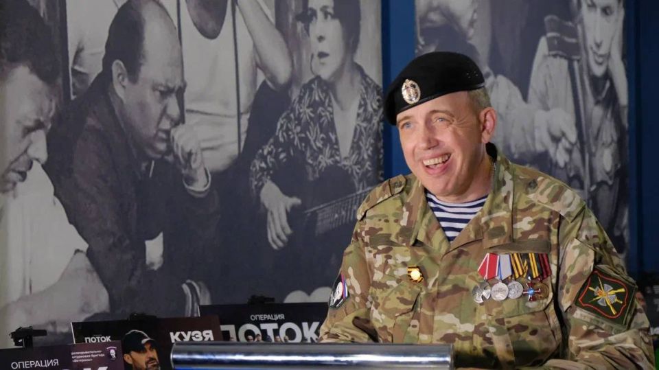 Изменившие ход событий: в Донецке проходит уникальная выставка «Герои операции «Поток» Изменившие ход событий: в Донецке проходит уникальная выставка «Герои операции «Поток»
