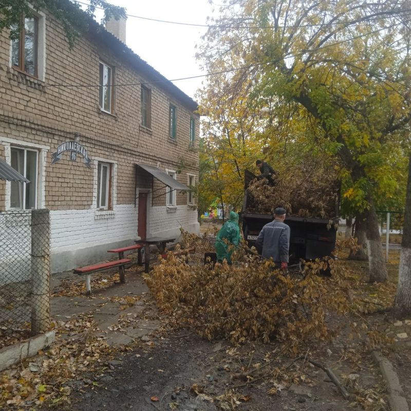 Депутат Народного Совета от партии «Единая Россия» помогает Кировскому Депутат Народного Совета от партии «Единая Россия» помогает Кировскому
