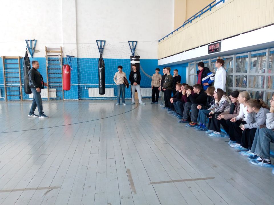 Шахтерские школьники узнали, как построить карьеру в спорте Шахтерские школьники узнали, как построить карьеру в спорте