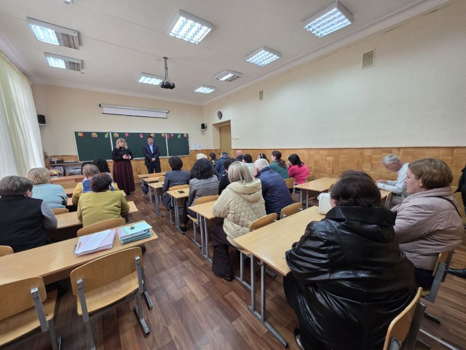 Татьяна Копылова: По поручению Главы ДНР Дениса Пушилина в Ворошиловском внутригордском районе продолжаются встречи с населением Татьяна Копылова: По поручению Главы ДНР Дениса Пушилина в Ворошиловском внутригордском районе продолжаются встречи с населением