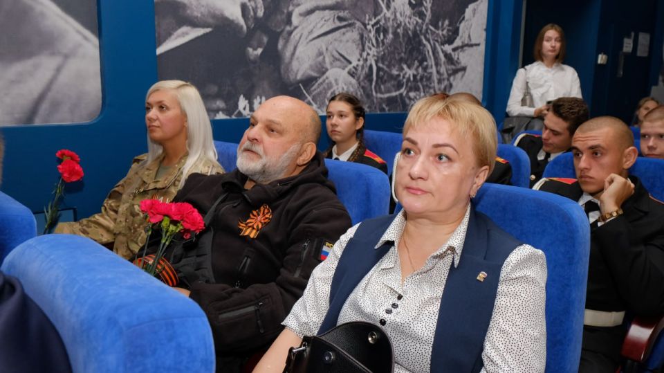 По трубе в Авдеевку, Дзержинск, Суджу: участники подземной операции “Поток” раскрыли детали По трубе в Авдеевку, Дзержинск, Суджу: участники подземной операции “Поток” раскрыли детали