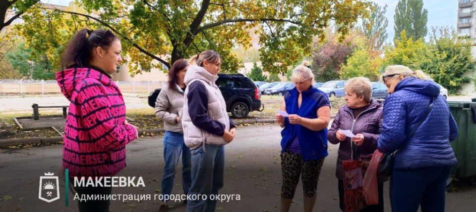 В преддверии начала отопительного сезона филиал «Макеевкатеплосеть» ГУП ДНР «Донбасстеплоэнерго» ведёт активную работу по налаживанию прямого диалога с абонентами В преддверии начала отопительного сезона филиал «Макеевкатеплосеть» ГУП ДНР «Донбасстеплоэнерго» ведёт активную работу по налаживанию прямого диалога с абонентами