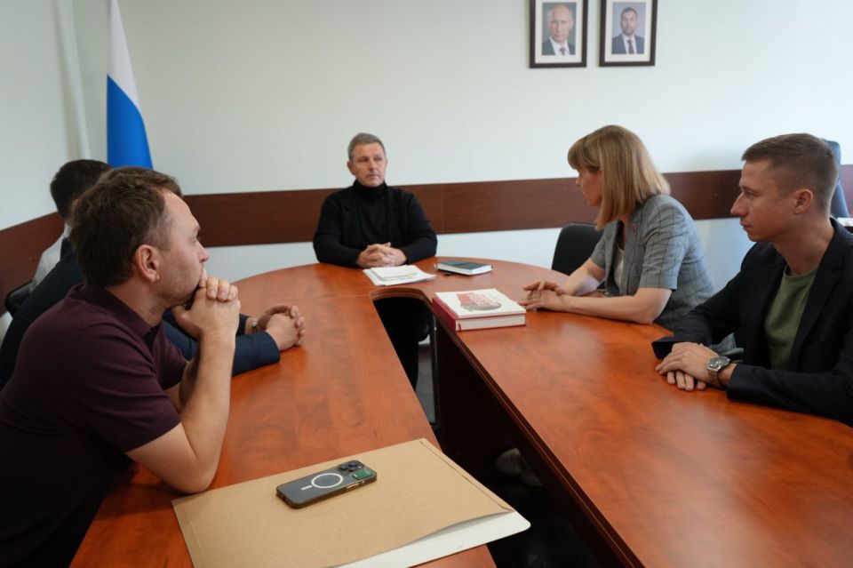 Михаил Желтяков: В Донецке состоялась важная и знаковая встреча Михаил Желтяков: В Донецке состоялась важная и знаковая встреча