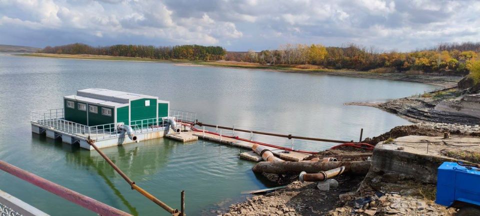 Специалисты выполняют работы для улучшения водоснабжения жителей г.о.Харцызск Специалисты выполняют работы для улучшения водоснабжения жителей г.о.Харцызск