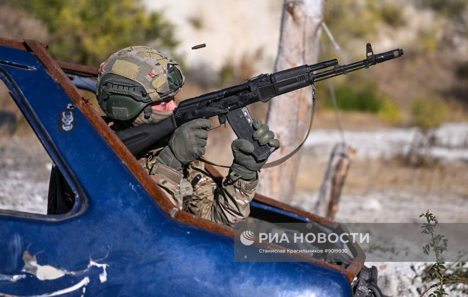 Боевое слаживание штурмовых подразделений группировки войск «Центр» на Покровском (Красноармейском) направлении Боевое слаживание штурмовых подразделений группировки войск «Центр» на Покровском (Красноармейском) направлении