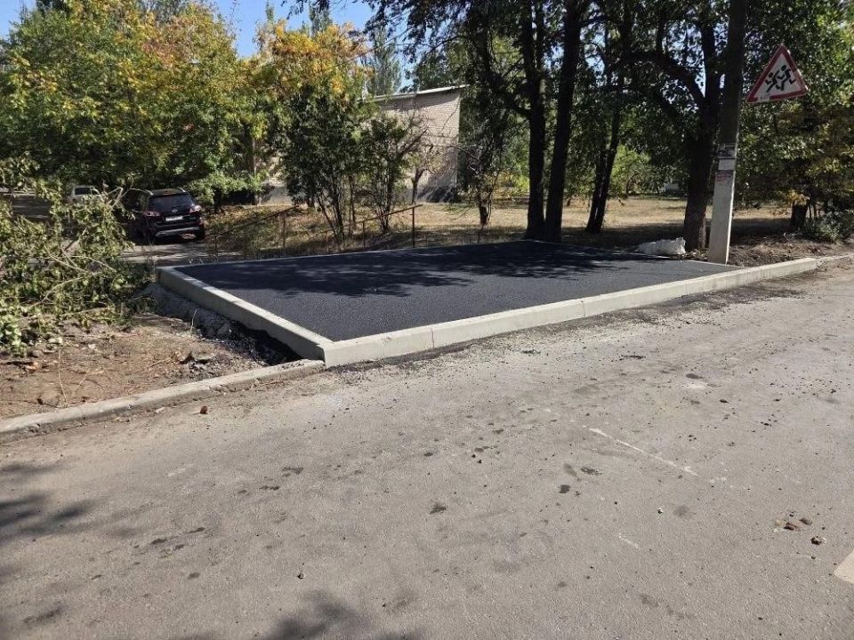 В Иловайске установили новые остановки при поддержке Нижегородской области В Иловайске установили новые остановки при поддержке Нижегородской области