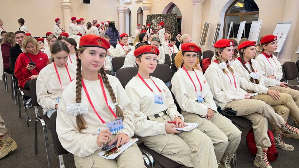 Кировчанка принимает участие в медиафоруме для юных корреспондентов «ЮНКОР» Кировчанка принимает участие в медиафоруме для юных корреспондентов «ЮНКОР»