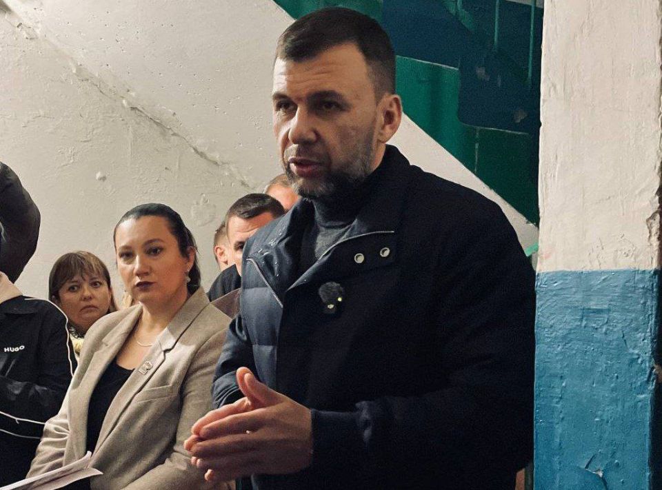 Роман Конев: Накануне произошла смена руководства Единого фонда по управлению многоквартирными домами в ДНР: глава республики Денис Пушилин уволил прежнего руководителя Роман Конев: Накануне произошла смена руководства Единого фонда по управлению многоквартирными домами в ДНР: глава республики Денис Пушилин уволил прежнего руководителя