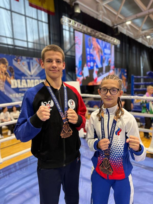 Наши чемпионы покоряют мировой кикбоксинг! Наши чемпионы покоряют мировой кикбоксинг!