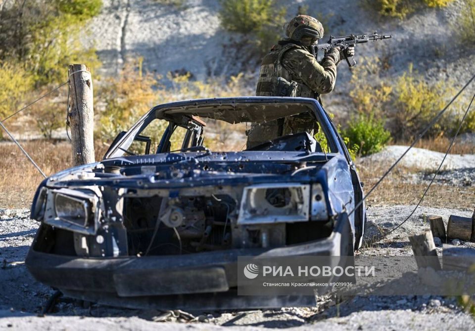 Боевое слаживание штурмовых подразделений группировки войск «Центр» на Покровском (Красноармейском) направлении Боевое слаживание штурмовых подразделений группировки войск «Центр» на Покровском (Красноармейском) направлении