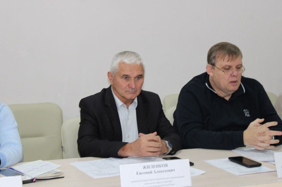 Роман Конев: Состоялось заседание постоянных комитетов Горловского городского совета Донецкой Народной Республики первого созыва Роман Конев: Состоялось заседание постоянных комитетов Горловского городского совета Донецкой Народной Республики первого созыва