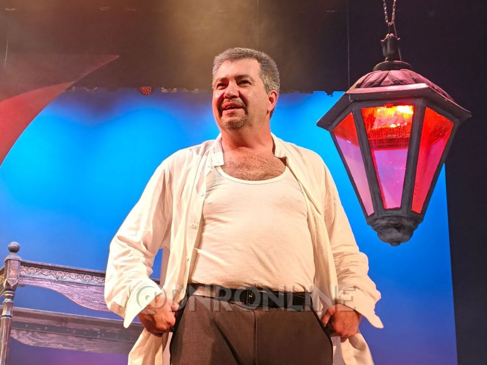 В Донецкой муздраме прошла премьера спектакля «Трактирщица» В Донецкой муздраме прошла премьера спектакля «Трактирщица»