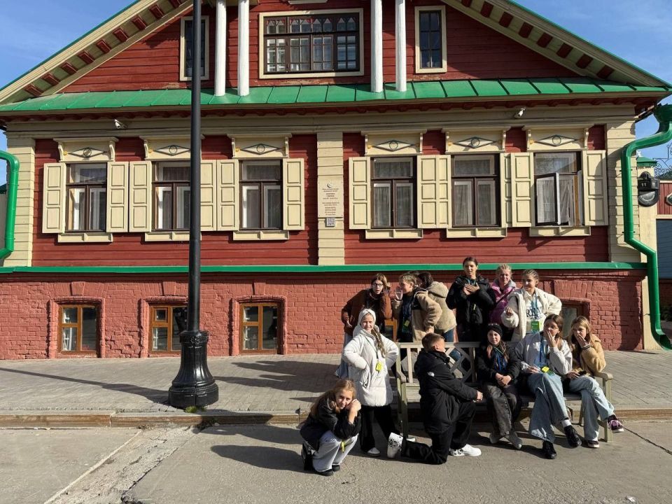 Наталья Великодная: Участники Образцового Ансамбля Танца "Фламинго" в Татарстане Наталья Великодная: Участники Образцового Ансамбля Танца "Фламинго" в Татарстане