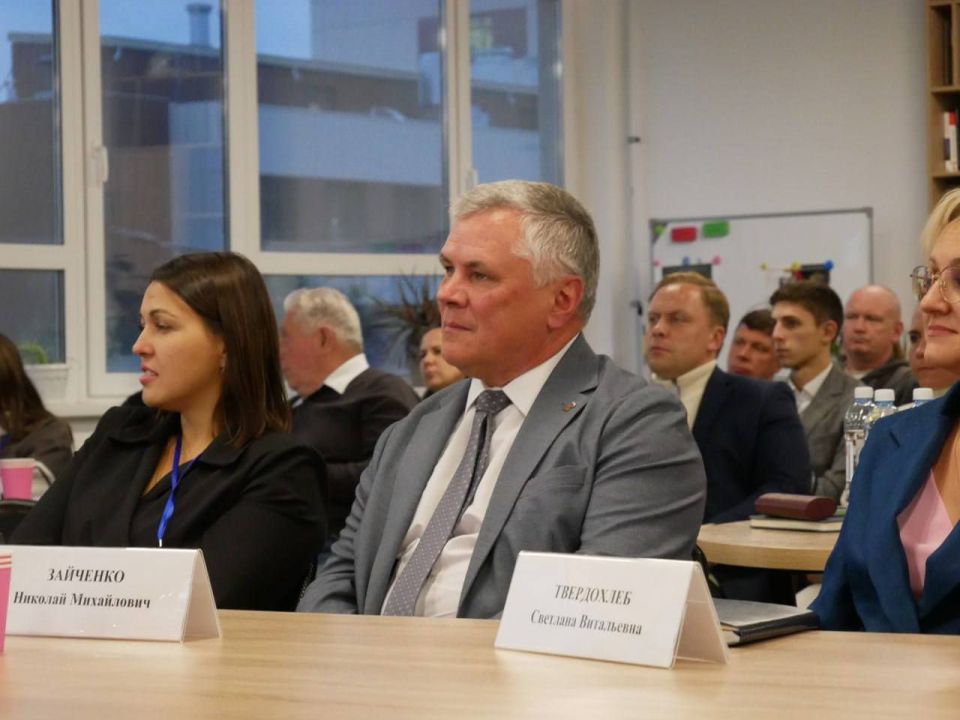 Депутат #Комитет_по_развитию_предпринимательства_инвестициям_и_экономической_политике Николай Зайченко (фракция «Единая Россия») принял участие во II Международной конференции по общественным и гуманитарным наукам Депутат #Комитет_по_развитию_предпринимательства_инвестициям_и_экономической_политике Николай Зайченко (фракция «Единая Россия») принял участие во II Международной конференции по общественным и гуманитарным наукам
