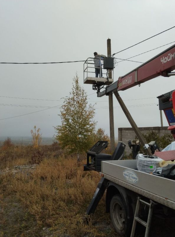 С заботой об округе.. На 12.10.2025 г. сотрудниками МУП "ЭКОС" выполнены следующие виды работ: Развоз технической воды по ёмкостям в пгт. Пантелеймоновка Погрузка опавшей мокрой листвы по ул. Машиностроителей Расчистка... С заботой об округе.. На 12.10.2025 г. сотрудниками МУП "ЭКОС" выполнены следующие виды работ: Развоз технической воды по ёмкостям в пгт. Пантелеймоновка Погрузка опавшей мокрой листвы по ул. Машиностроителей Расчистка...