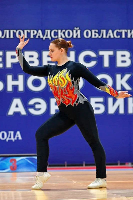 С 8 по 10 октября в Туле сборная нашей Республики по спортивной аэробике приняла участие во всероссийских соревнованиях "Золотая осень на Тульской земле" С 8 по 10 октября в Туле сборная нашей Республики по спортивной аэробике приняла участие во всероссийских соревнованиях "Золотая осень на Тульской земле"