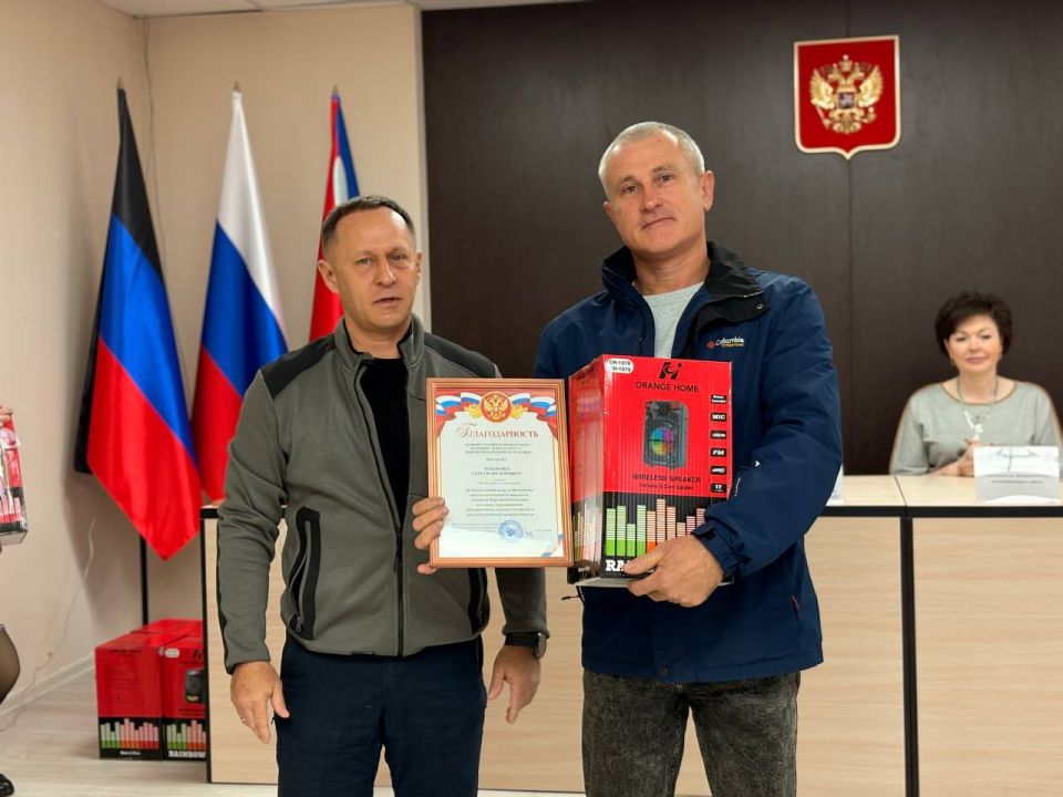 Александр Пеняев: С профессиональным праздником — Днём работника сельского хозяйства и перерабатывающей промышленности! Александр Пеняев: С профессиональным праздником — Днём работника сельского хозяйства и перерабатывающей промышленности!