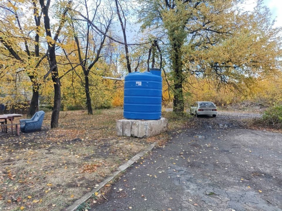 Сергей Желновач: В связи со сложной ситуацией водоснабжения на территории города Дебальцево, администрация городского округа продолжает установку емкостей в микрорайонах города Сергей Желновач: В связи со сложной ситуацией водоснабжения на территории города Дебальцево, администрация городского округа продолжает установку емкостей в микрорайонах города
