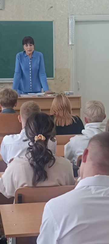 В Ждановке старшеклассников учат быть ответственными гражданами В Ждановке старшеклассников учат быть ответственными гражданами