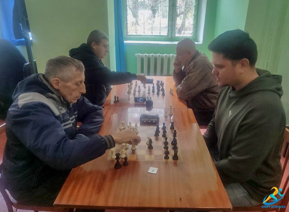 Вчера в ШШК «Интеллект» состоялись турниры по быстрым шахматам «Покровские встречи» Вчера в ШШК «Интеллект» состоялись турниры по быстрым шахматам «Покровские встречи»