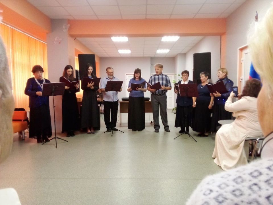 Покров — один из любимых праздников православных христиан, который отмечается 14 октября Покров — один из любимых праздников православных христиан, который отмечается 14 октября