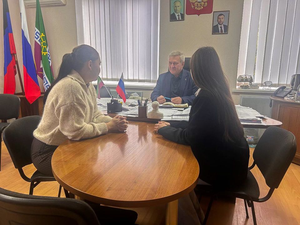 Николай Михайлов: Наметили пути развития молодёжи Николай Михайлов: Наметили пути развития молодёжи