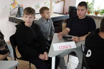 Специалисты Ямало-Ненецкого автономного округа научили жителей села Вольное Волновахского округа правилам кибербезопасности